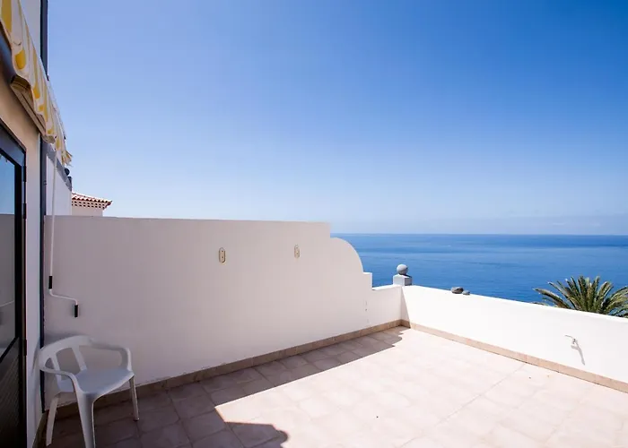 Gigantes View 펜션 아칸티라도